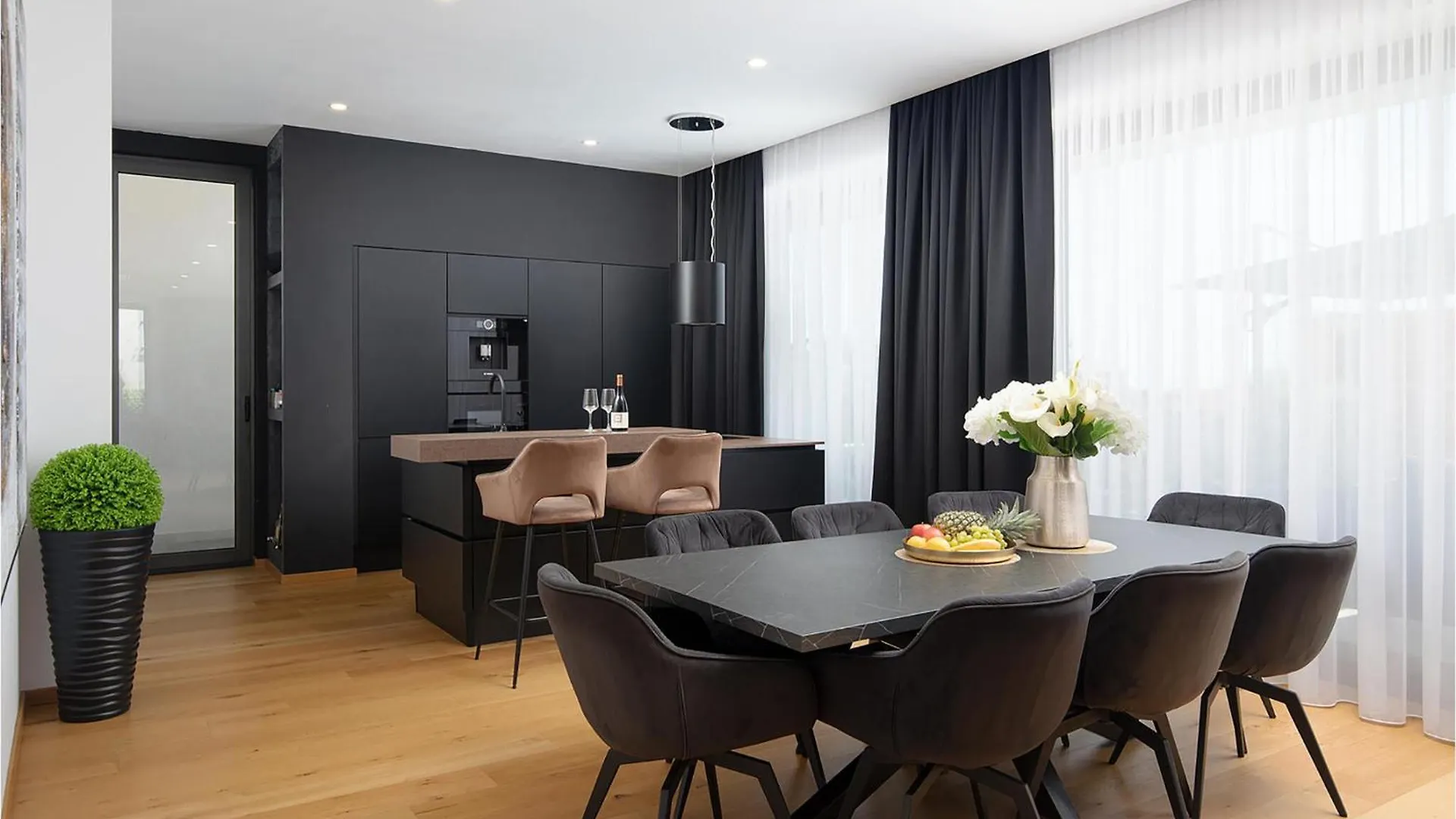 Lovely Home In Medulin With Sauna Feriehus